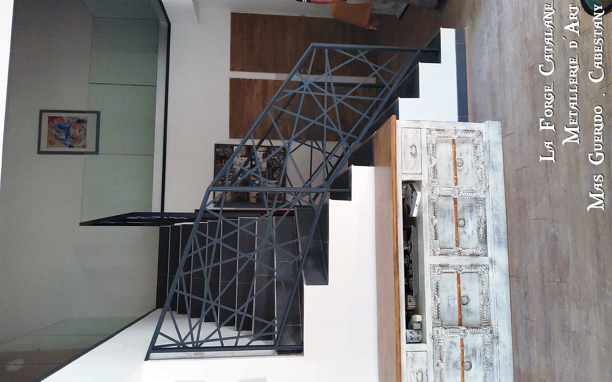 rampant en decoupe laser thermolaquage gris anthracite  forge catalane.jpg